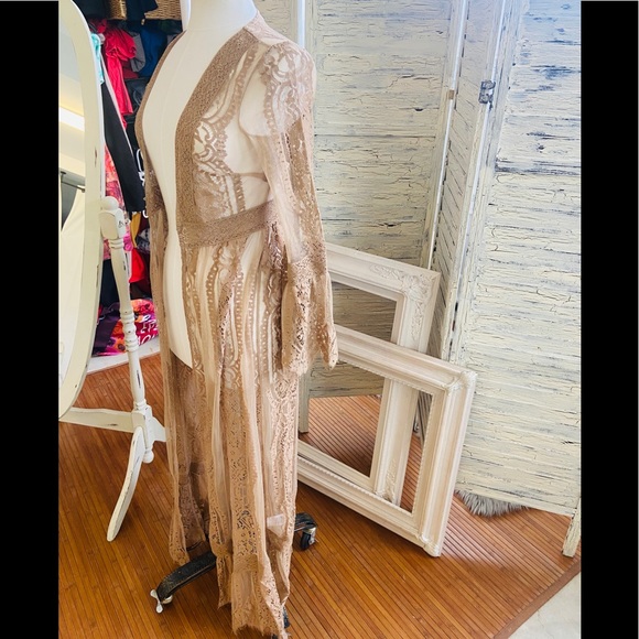 - Boho Lace Flare Sleeve Duster - Taupe - Picture 2 of 13